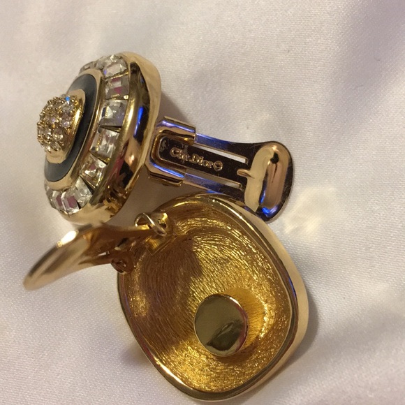 VINTAGE CRISTIAN DIOR EARRING - Picture 7 of 8